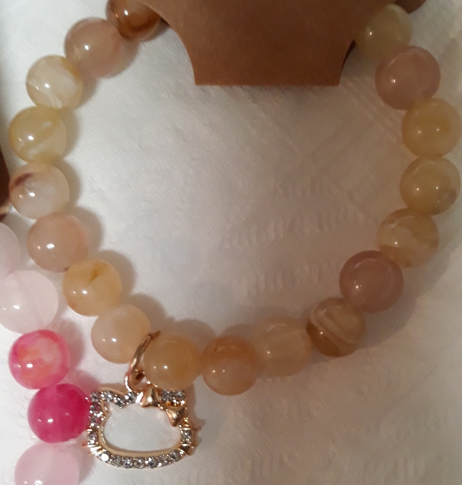 Handmade Hello Kitty Bracelet -Tan lt beige Macrame NEW in tan